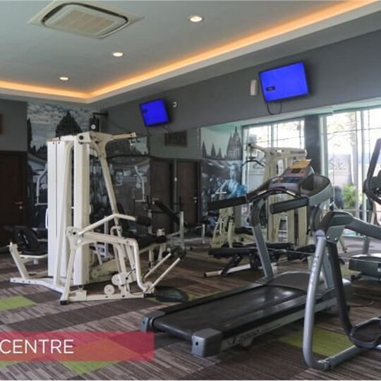 HEALTH CLUB