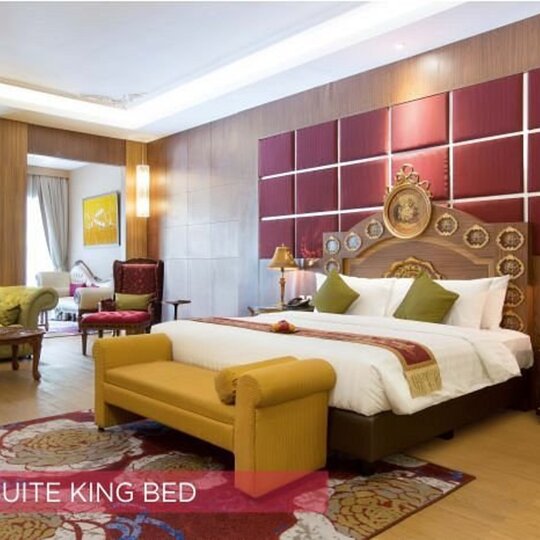 GRAND SUITE